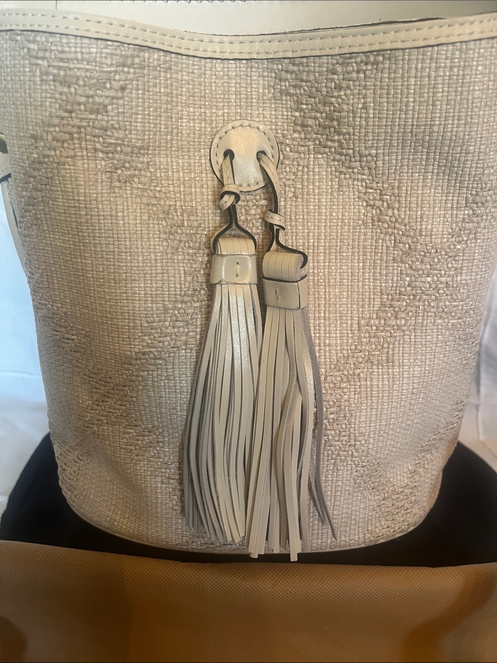 Patricia Nash Cream Tassel Bucket Bag - Picture 2 of 13